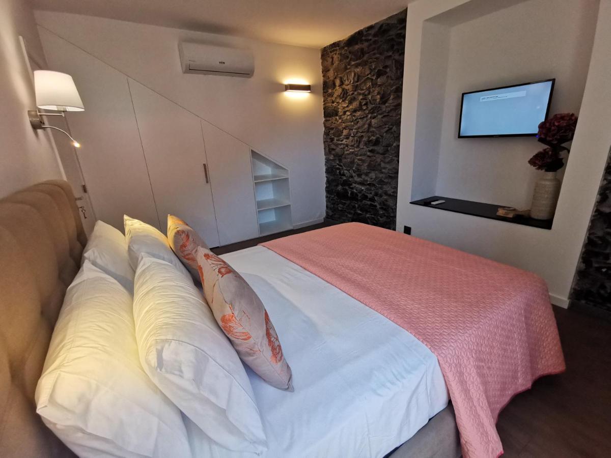 Charming Studios in Calheta Beach - Villa Esmeralda Calheta (Madeira) Exterior foto