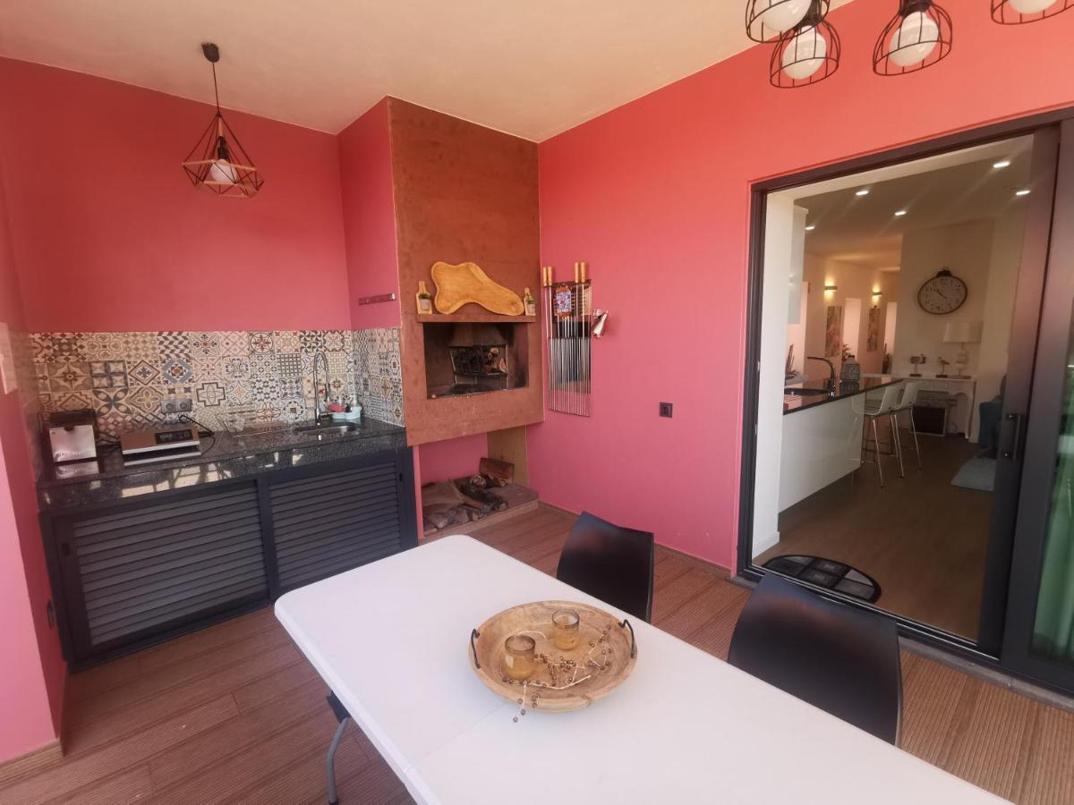 Charming Studios in Calheta Beach - Villa Esmeralda Calheta (Madeira) Exterior foto